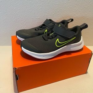 Star Runner Nike shoes